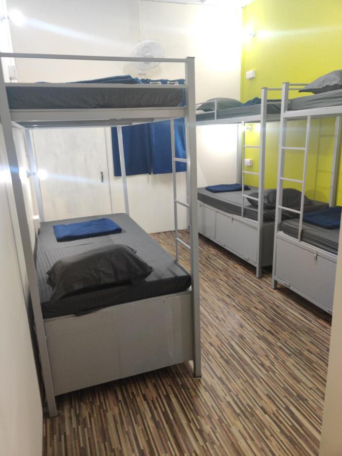 Bon Voyage Sea View Hostel 瓦加托 外观 照片