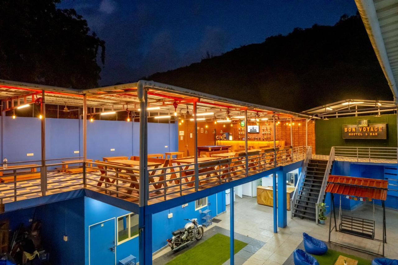 Bon Voyage Sea View Hostel 瓦加托 外观 照片